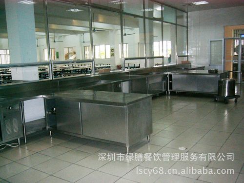 深圳市绿膳餐饮管理服务成立于2000年;专业承包企业,工厂